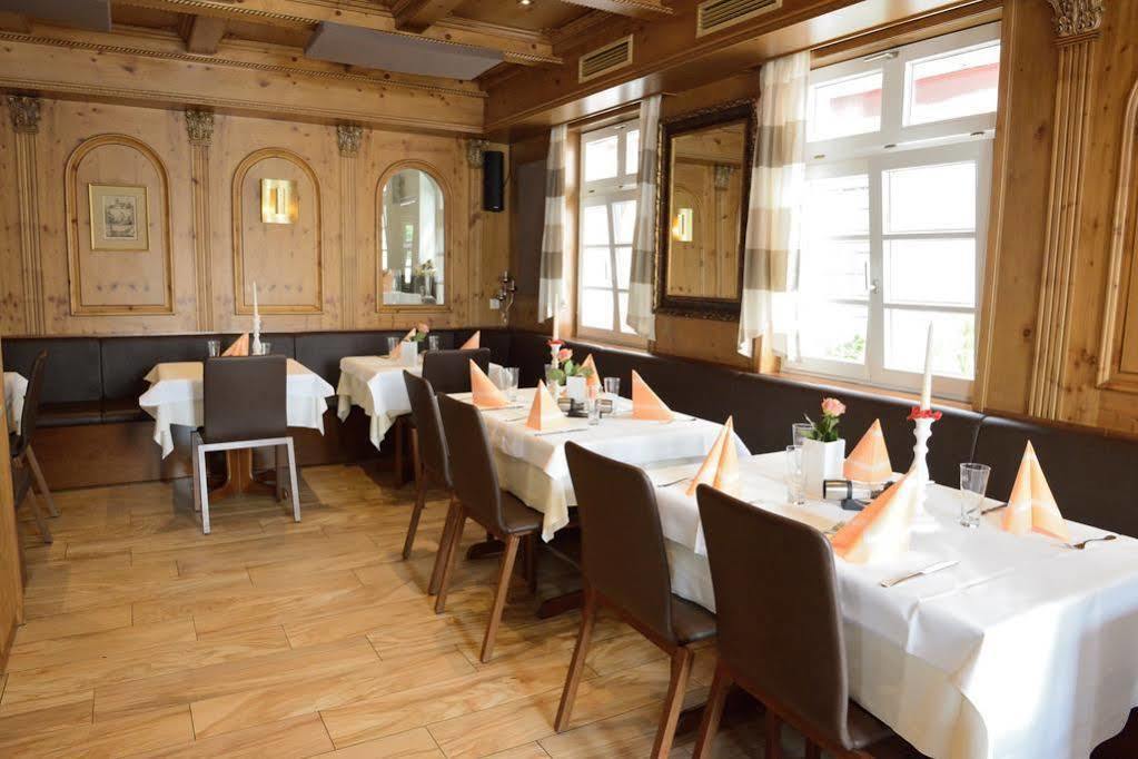 Hotel Zu Den Drei Kronen زيلينغنشتات المظهر الخارجي الصورة